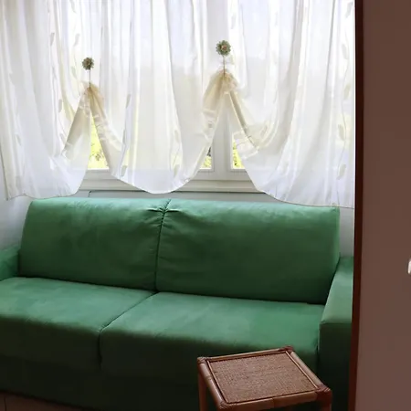 Monika 619 Apartment