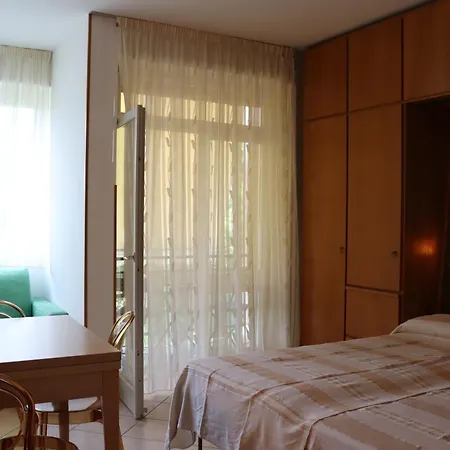 Monika 619 * Garda (Verona)